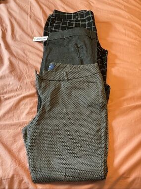 Old Navy Women's Pixie Ankle pants Mid Rise Ankle
